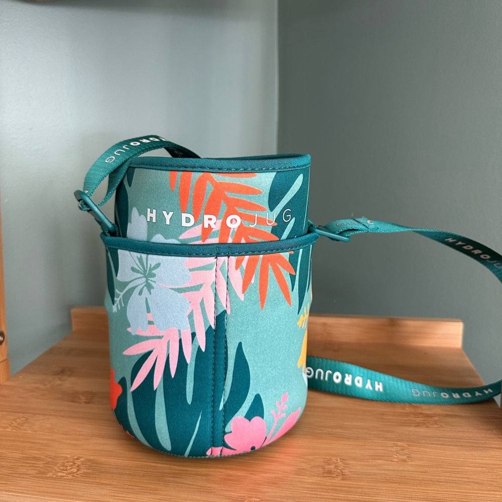 Hydrojug tropic sleeve